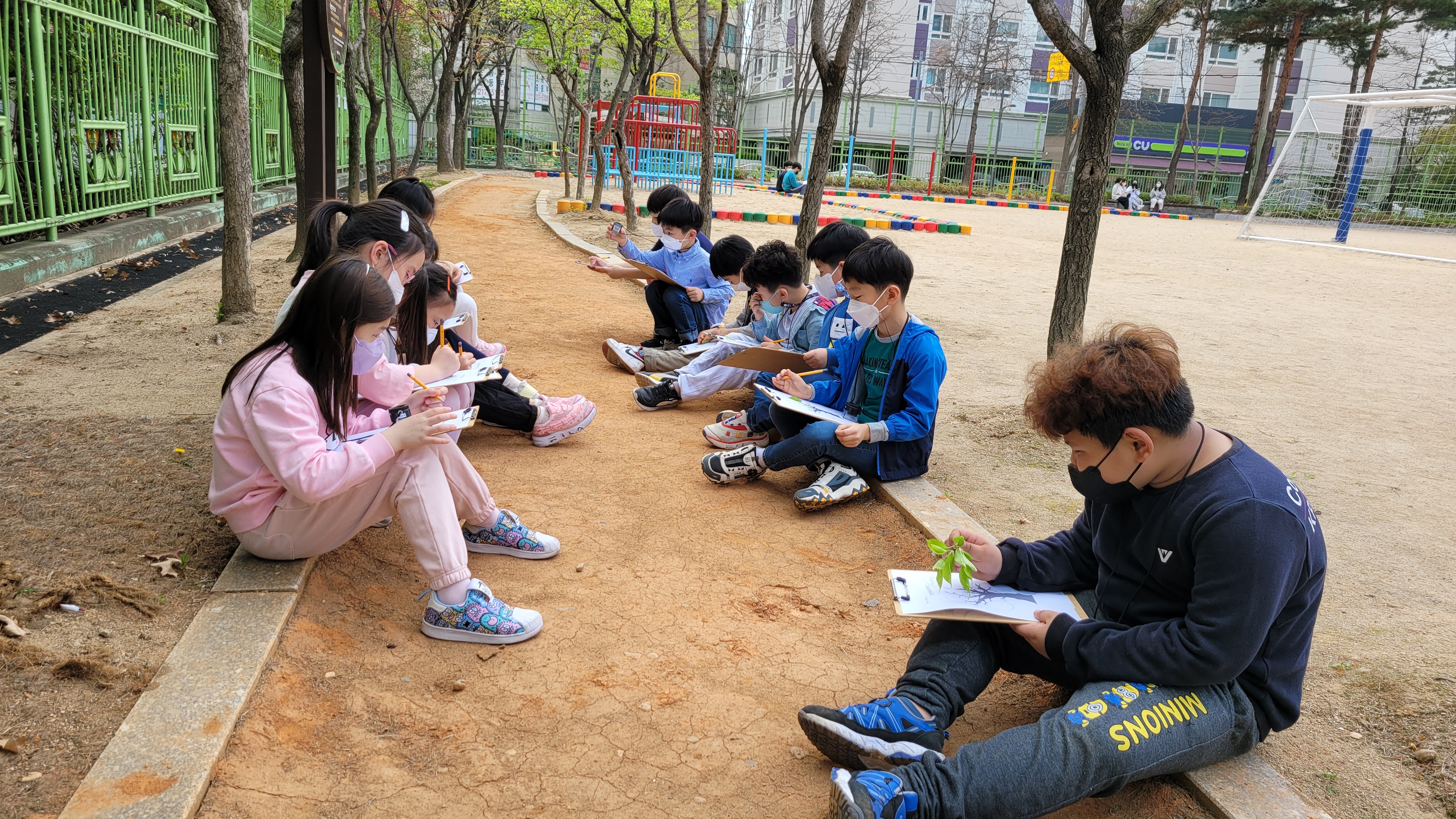 KakaoTalk_20220412_124854894_02.jpg